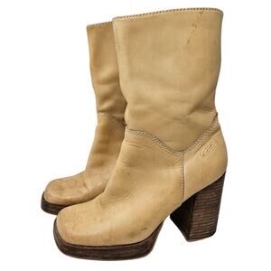 Vintage Y2K Candie's 6 Banana Beige Chunky Square Toe Boot Boho Whimsygoth